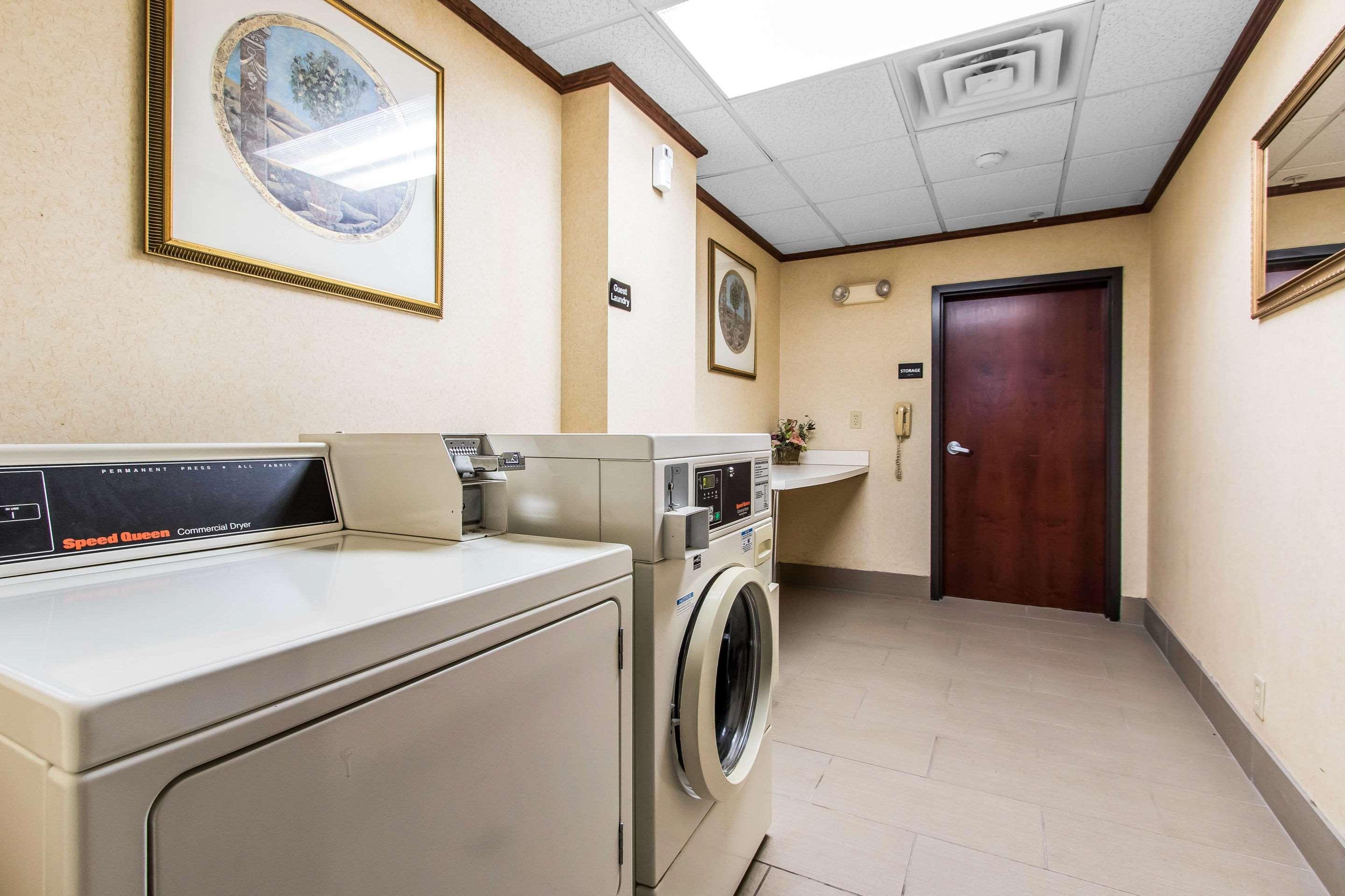 Ardmore Inn & Suites Ardmore Extérieur photo